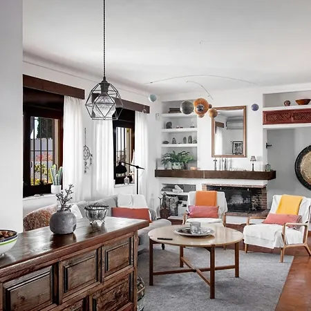 Larwik Villa *